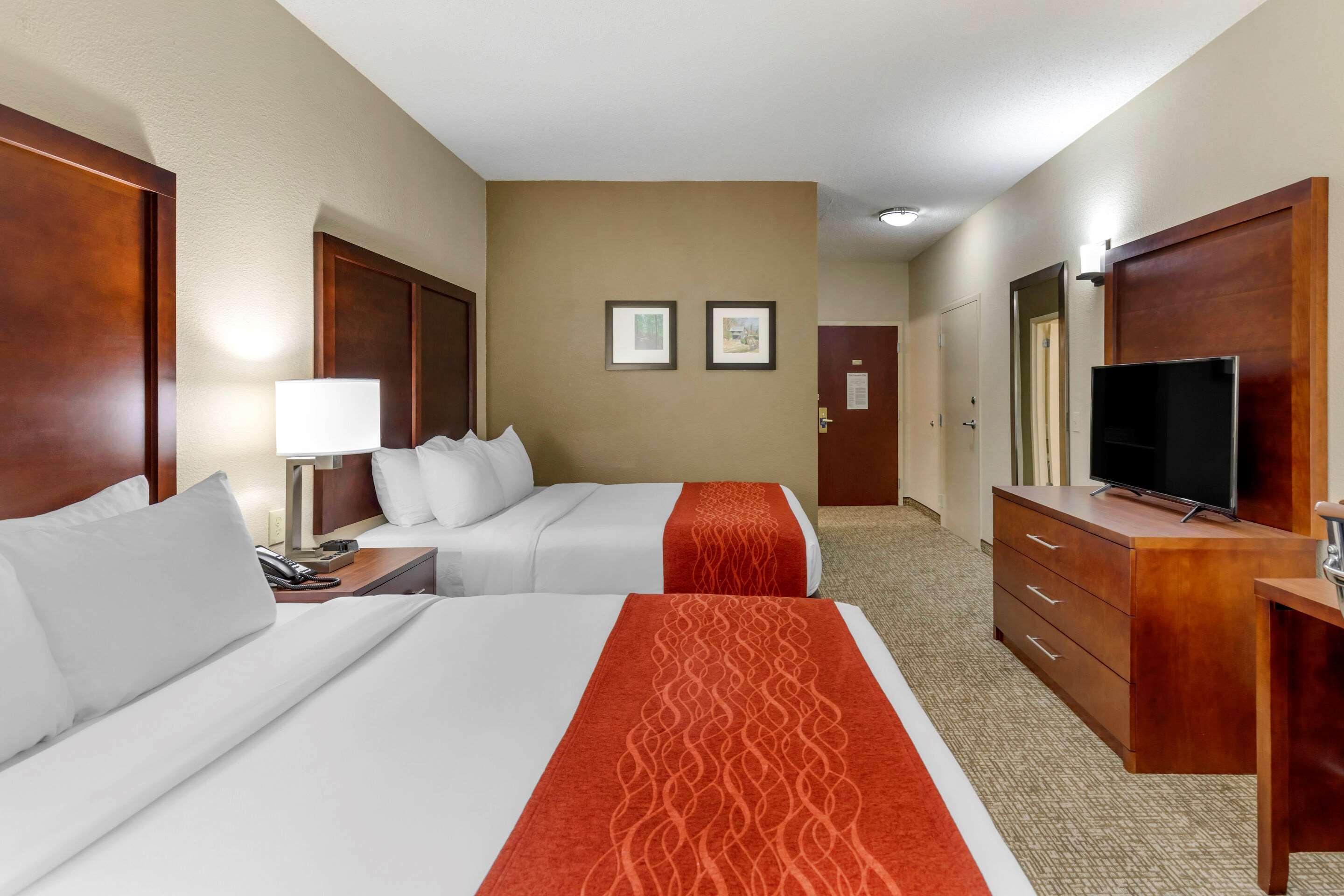 קנטון Comfort & Inn Suites מראה חיצוני תמונה
