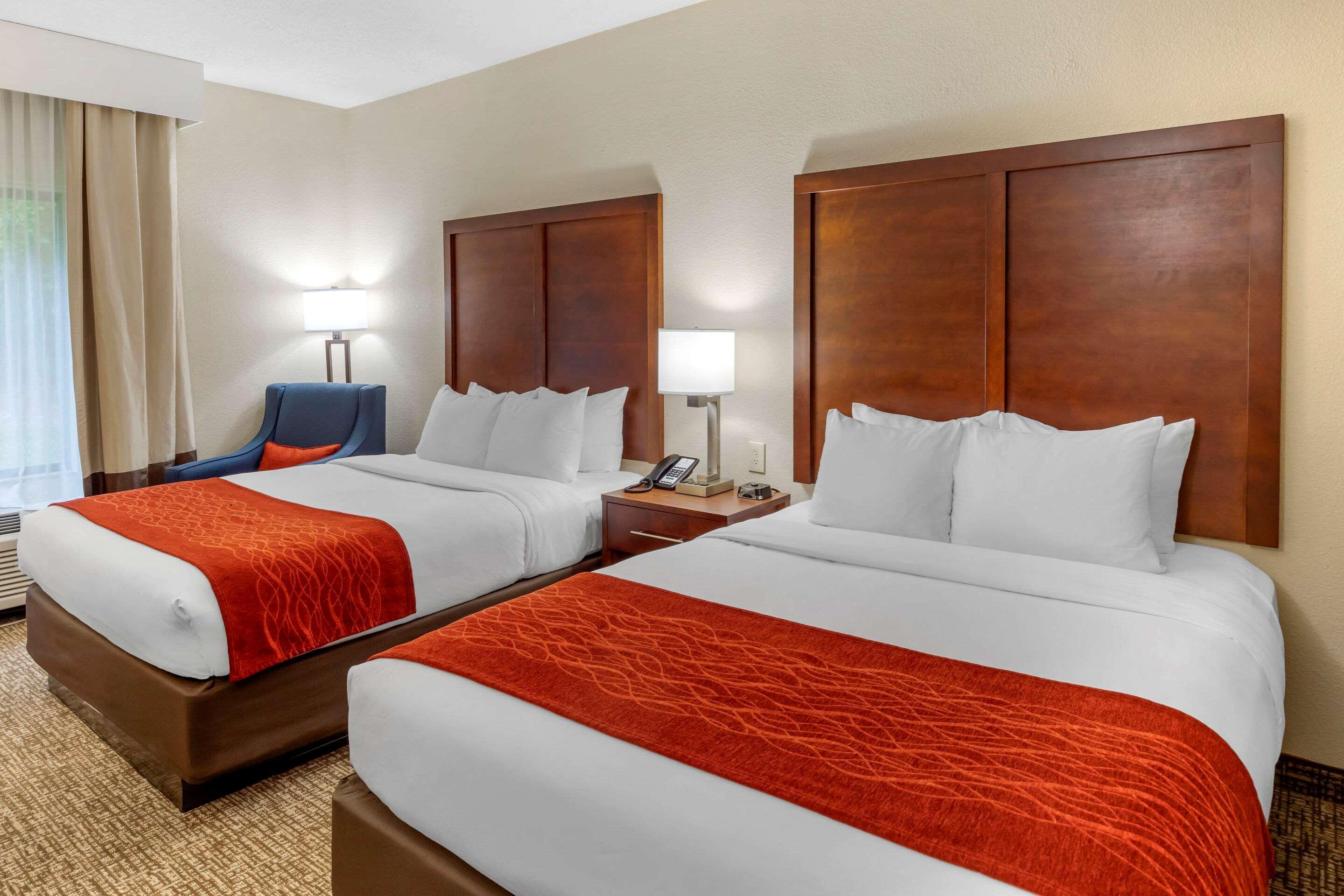 קנטון Comfort & Inn Suites מראה חיצוני תמונה