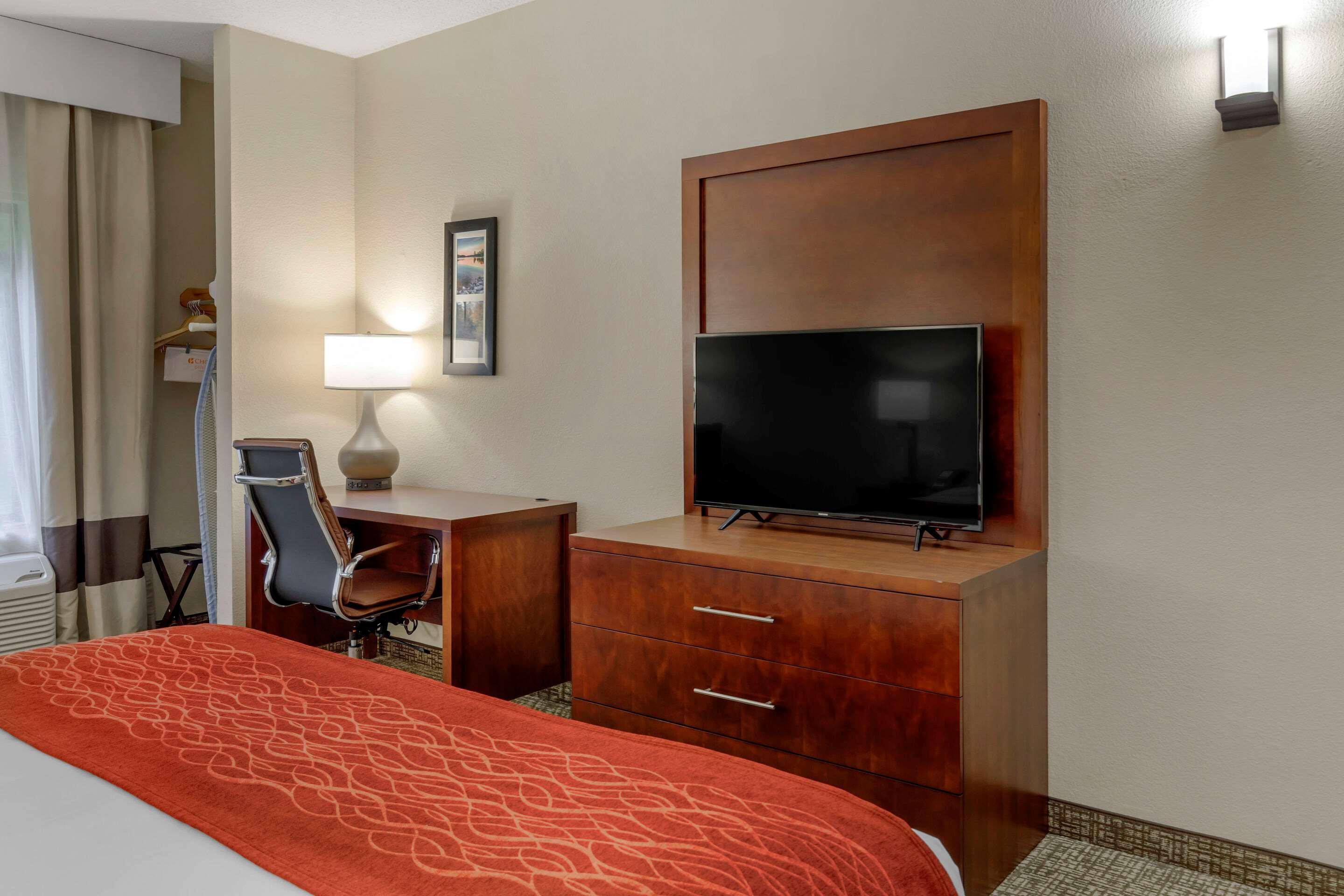 קנטון Comfort & Inn Suites מראה חיצוני תמונה