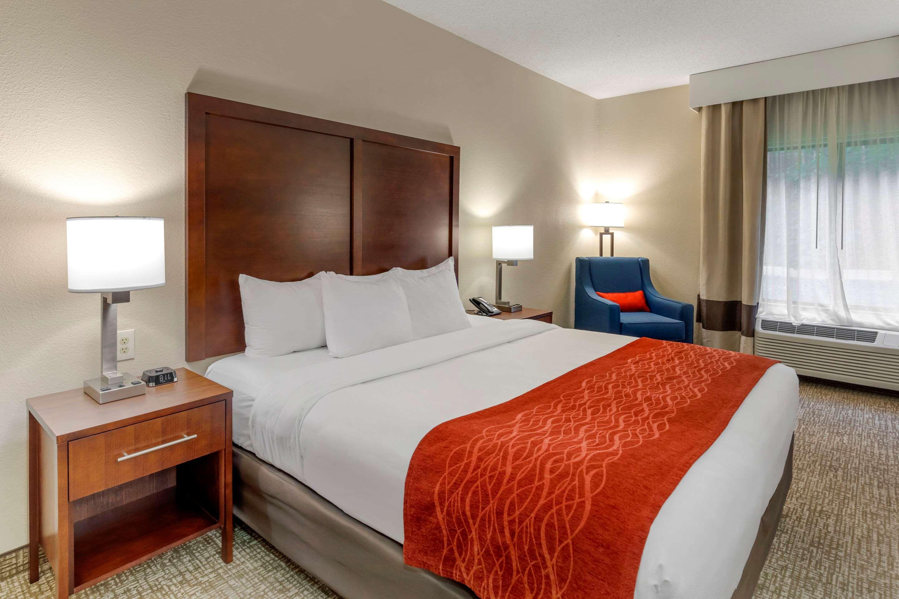קנטון Comfort & Inn Suites מראה חיצוני תמונה