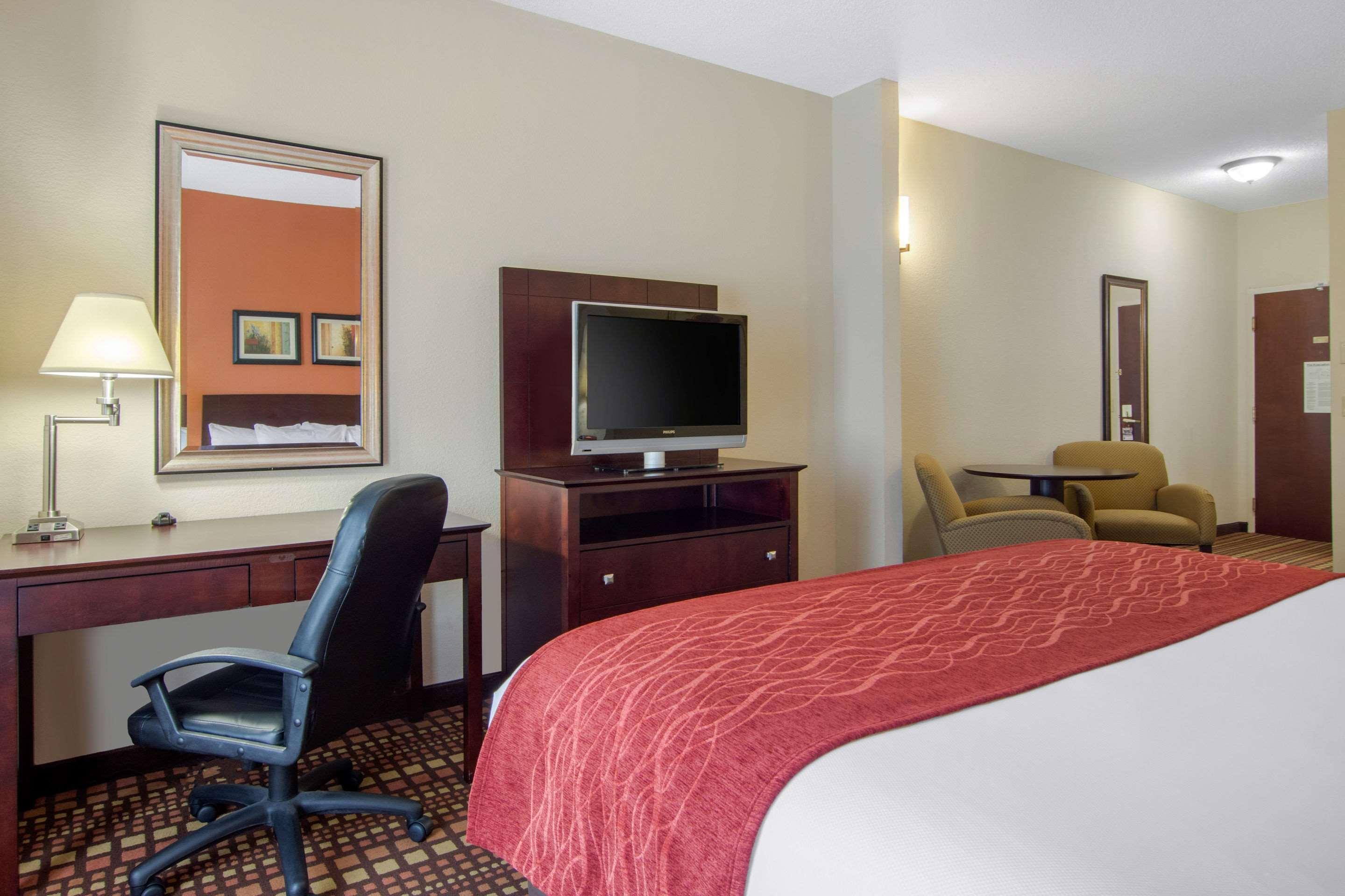 קנטון Comfort & Inn Suites מראה חיצוני תמונה