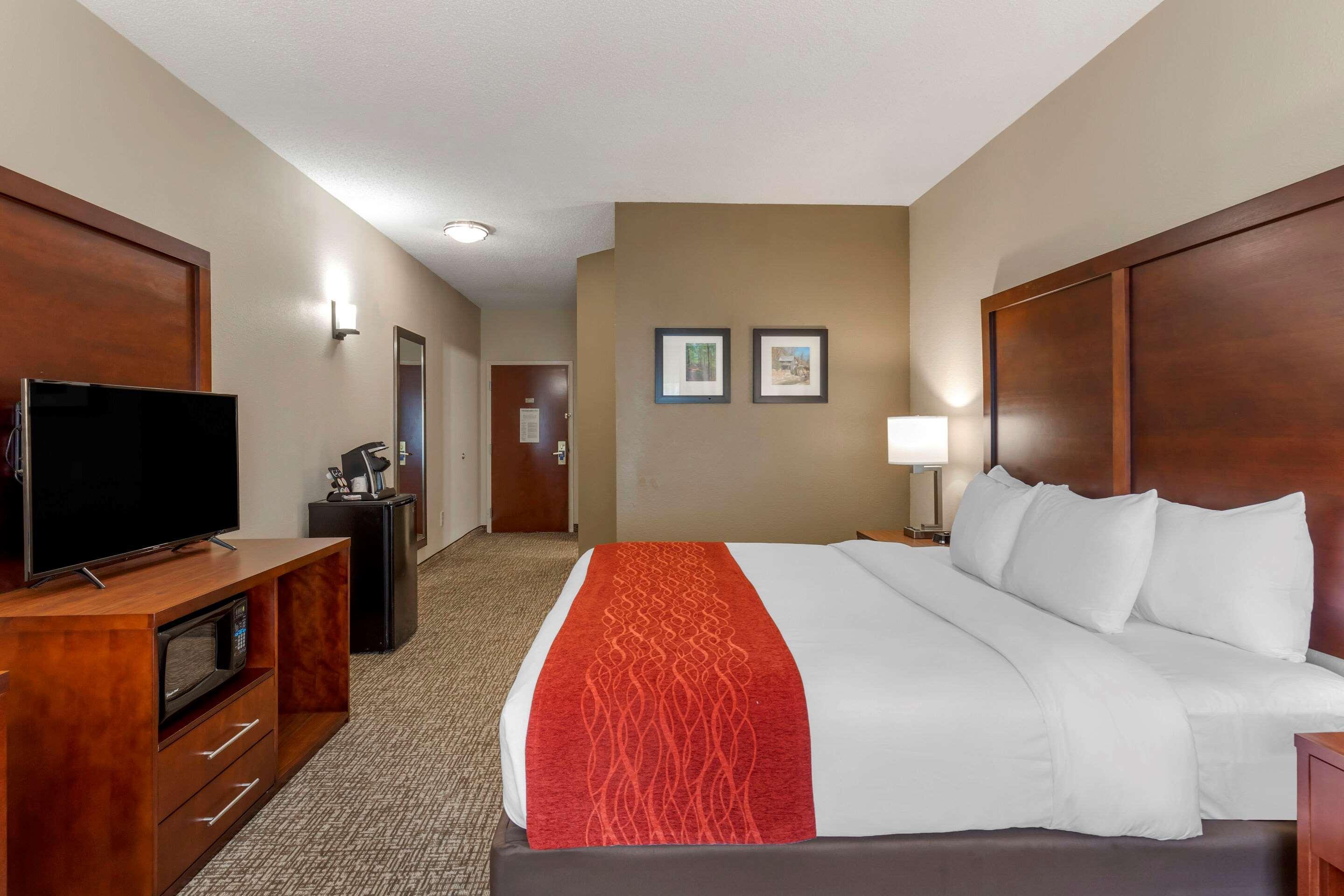 קנטון Comfort & Inn Suites מראה חיצוני תמונה