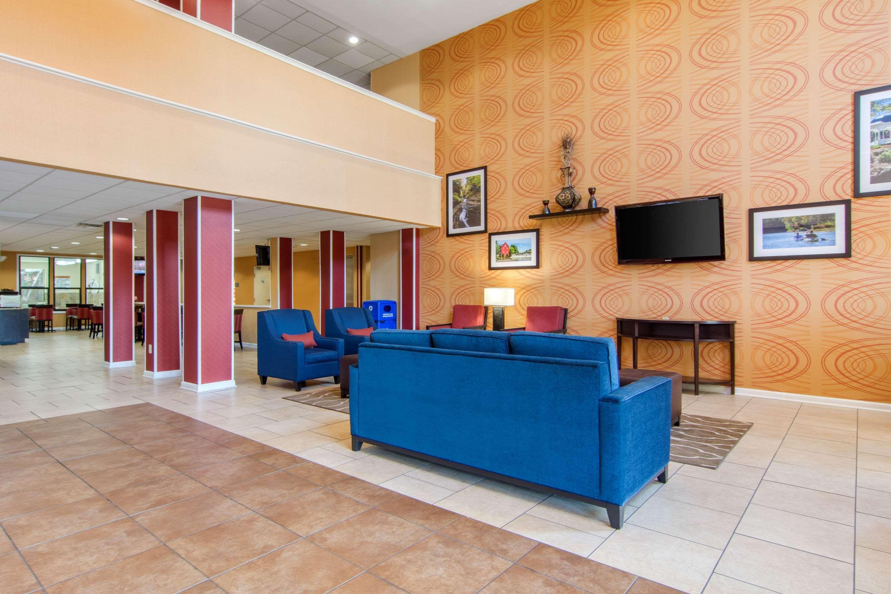 קנטון Comfort & Inn Suites מראה חיצוני תמונה
